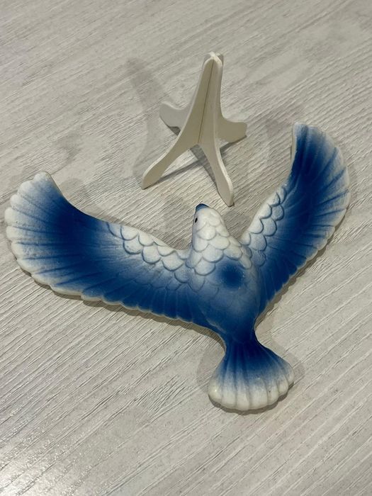 Продам статуэтку " Орел"