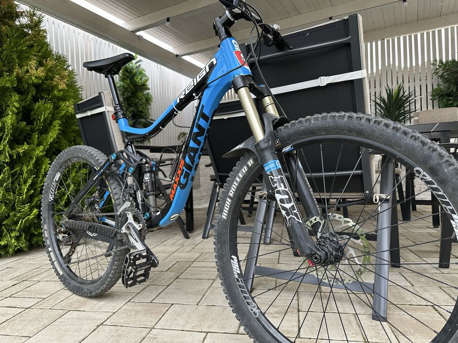 Bicicleta full suspension, xt slx dropper shock , giant reign