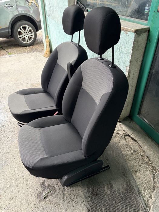 Dacia Dokker  Sedalki