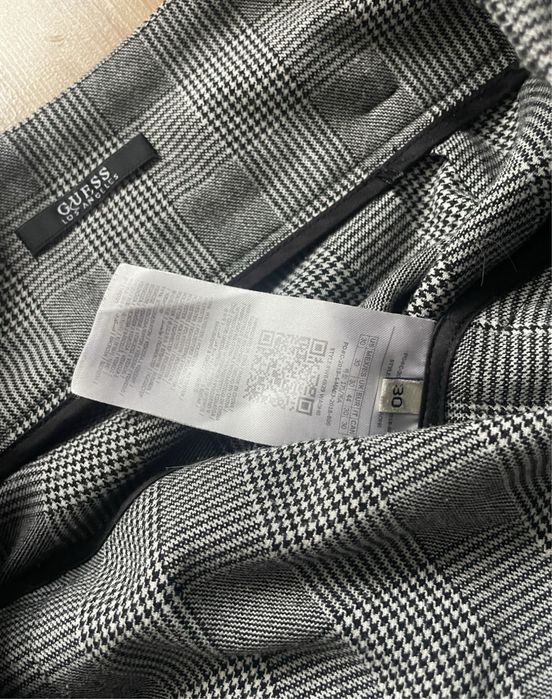 GUESS / дамски панталон висока талия W30