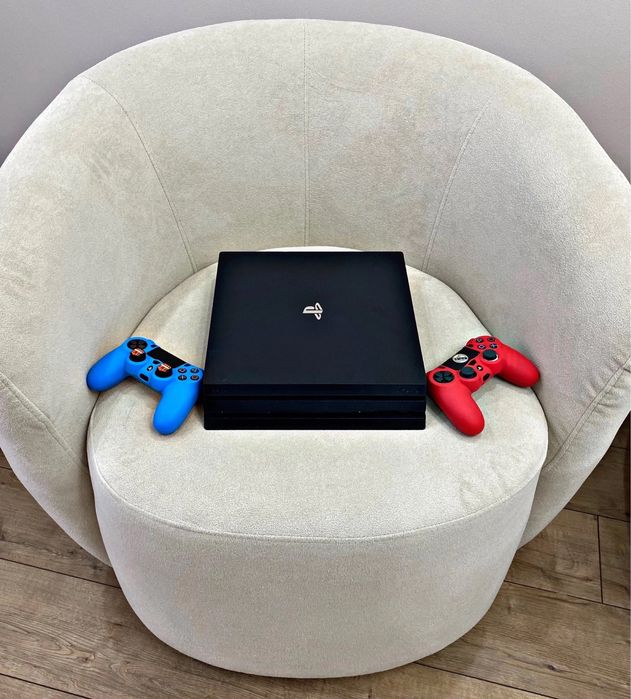PlayStation 4 PRO/// память 1tb