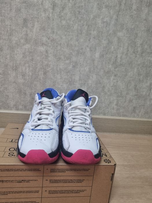 Оригинальные кроссовки Nike Air Jordan.