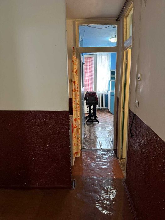 Vând apartament 2 camere, etaj 1, decomandat, DISPONIBIL IMEDIAT