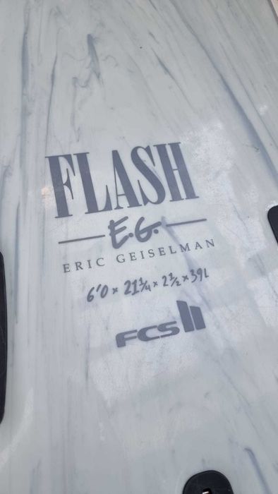 Placa de Surf Softech Eric Geiselman Flash – 6'0" (39 Litri) cu tailpad si fine incluse