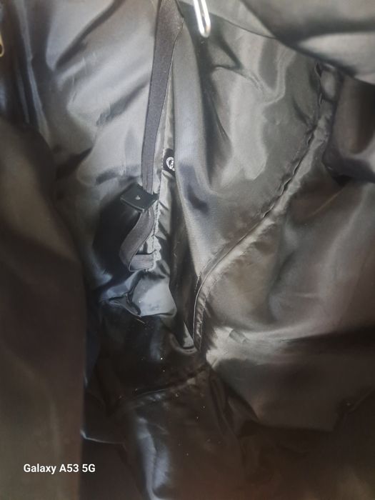 Чемодан с колесами