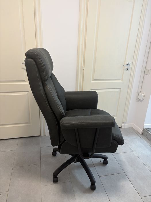Scaun de birou directorial