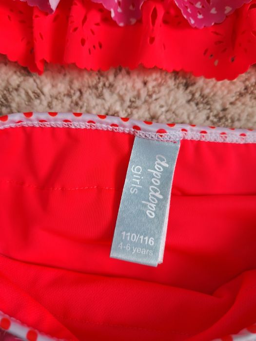 Costume baie H&M 6-8 ani si Takko 4-6 ani.