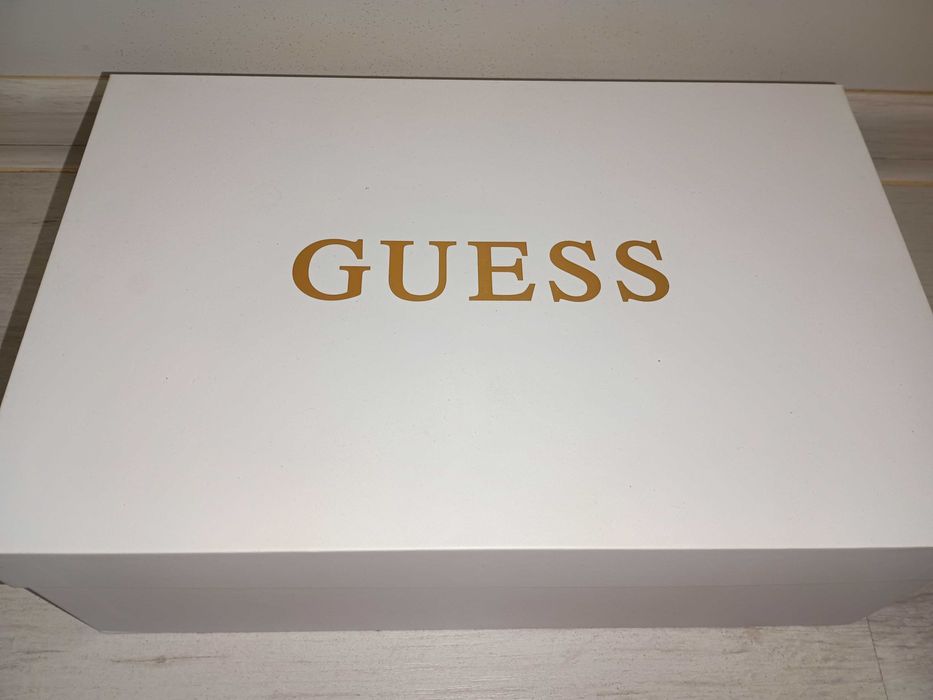 Обувки,,Guess,,Jack&Jones,,