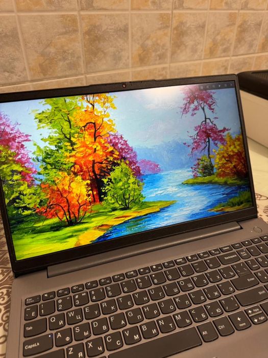 Продам ноутбук Lenovo ideapad 3