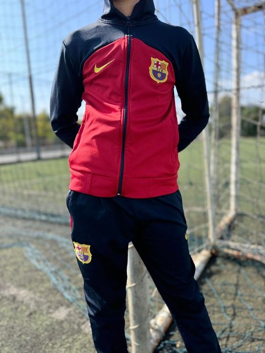 Детски футболни анцузи