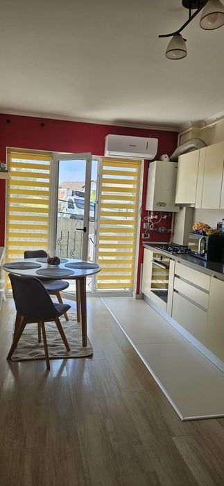 Chirie apartament o cameră