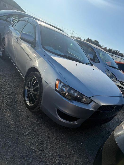 Запчасти лансер 10