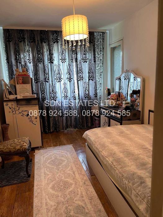 Продава се Тристаен апартамент в Казанлък - 90 кв.м за 1122 €/кв.м - Снимка #11