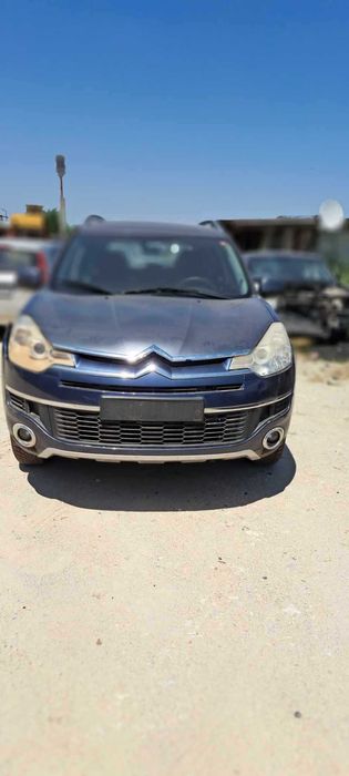 Citroen C-Crosser 2200 hdi . На части