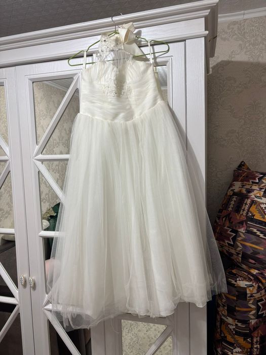 Продам шикарное платье