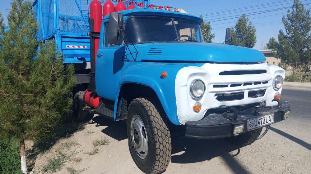 Zil sotiladi srochno