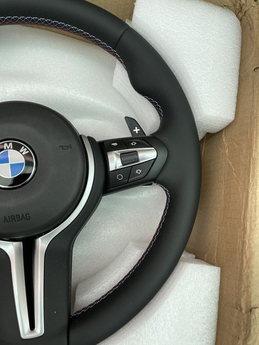 Руль BMW E90 E70 E89 E81 E82 бмв Е90 Е70 Е89 Е81 / руль на bmw е серии