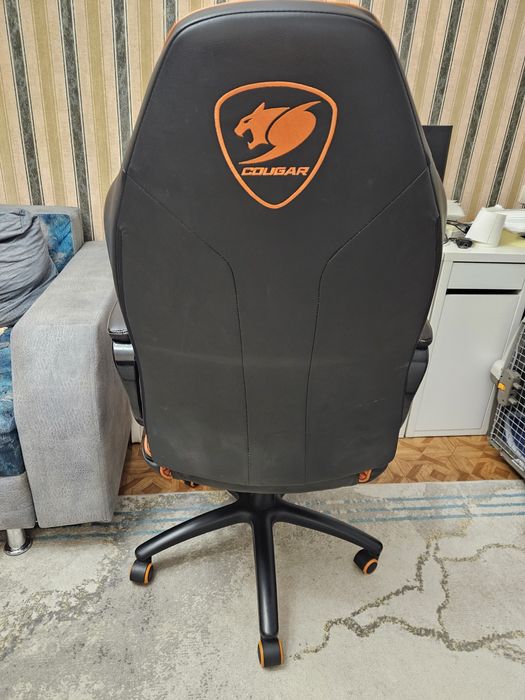 Кресло игровое Cougar