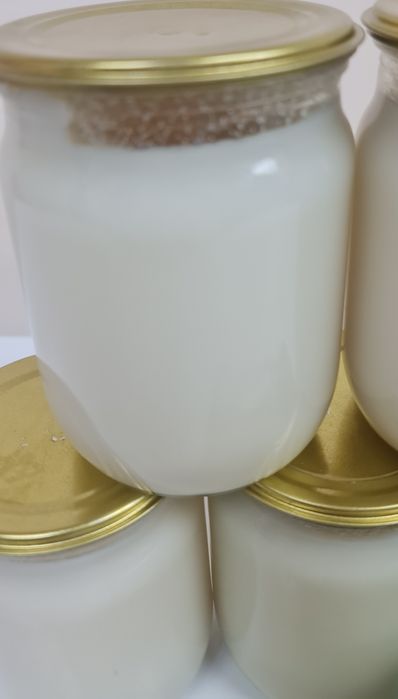 Топленые масла в ассортименте.