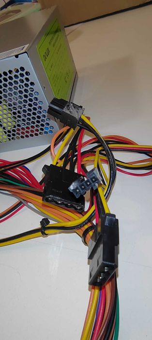 Sursă PC Delux 500W ATX-500W P4 – Funcțională