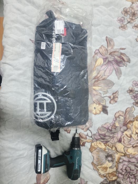 Новогодняя Сумка для инструментов Bosch , не маленькая