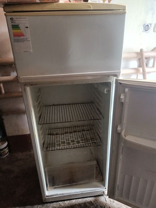 LG xolodilnik sotiladi