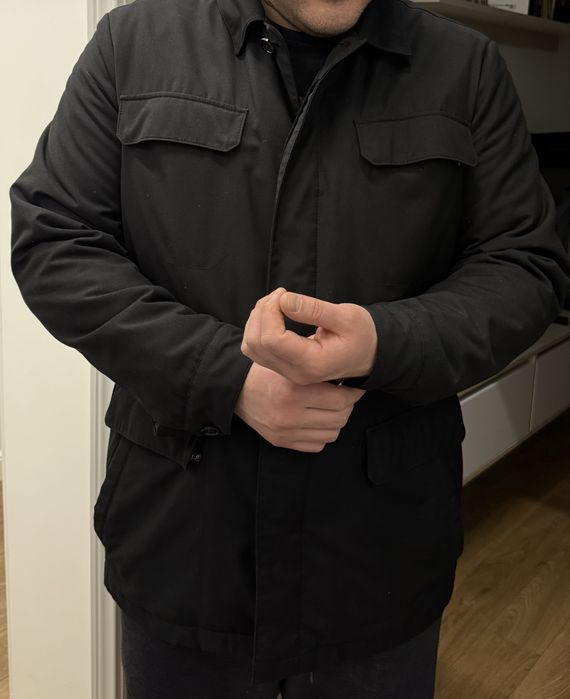 Осення куртка, черная