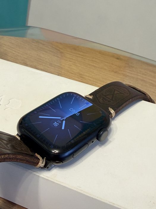 Продам Apple Watch Series 9 45 mm