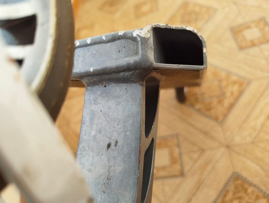 Продам трюковой самокат Y SCOO