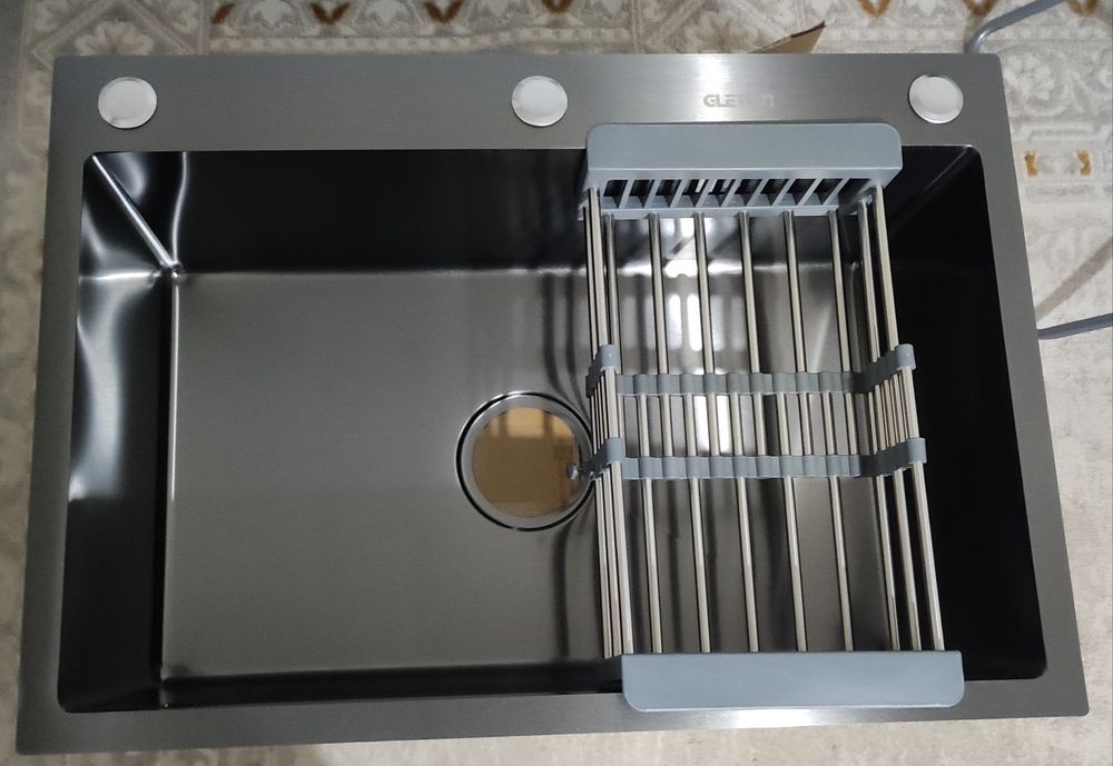 Мойка для кухни врезная