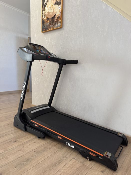 Беговая дорожка Genau TR50