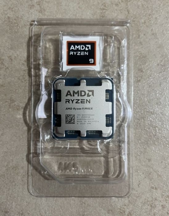 #GARANTIE# / Procesor / Ryzen 9 9900X