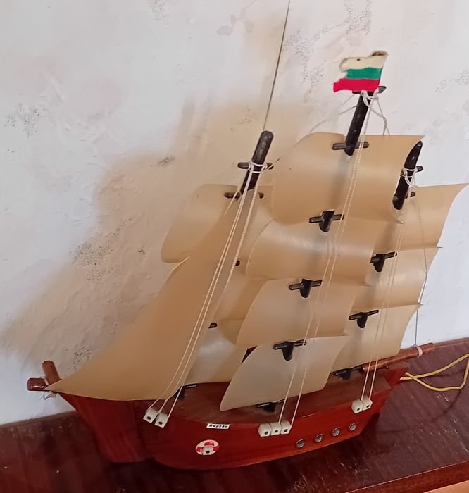 Антикварно корабче нощна лампа