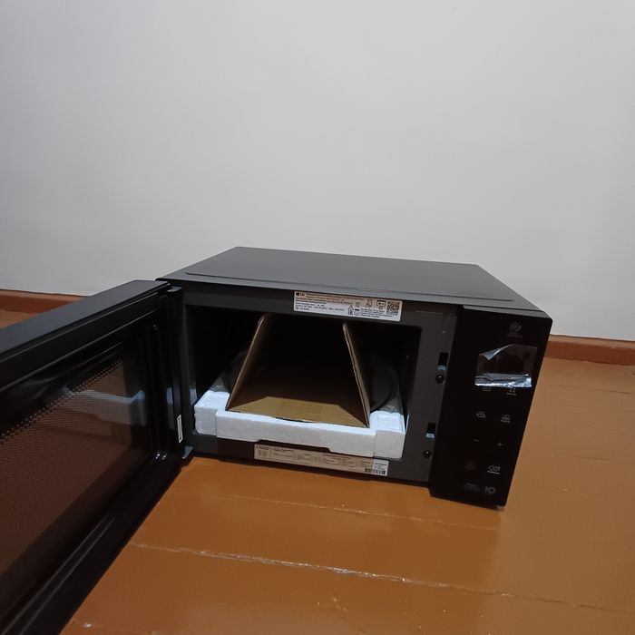 Микроволновый печь