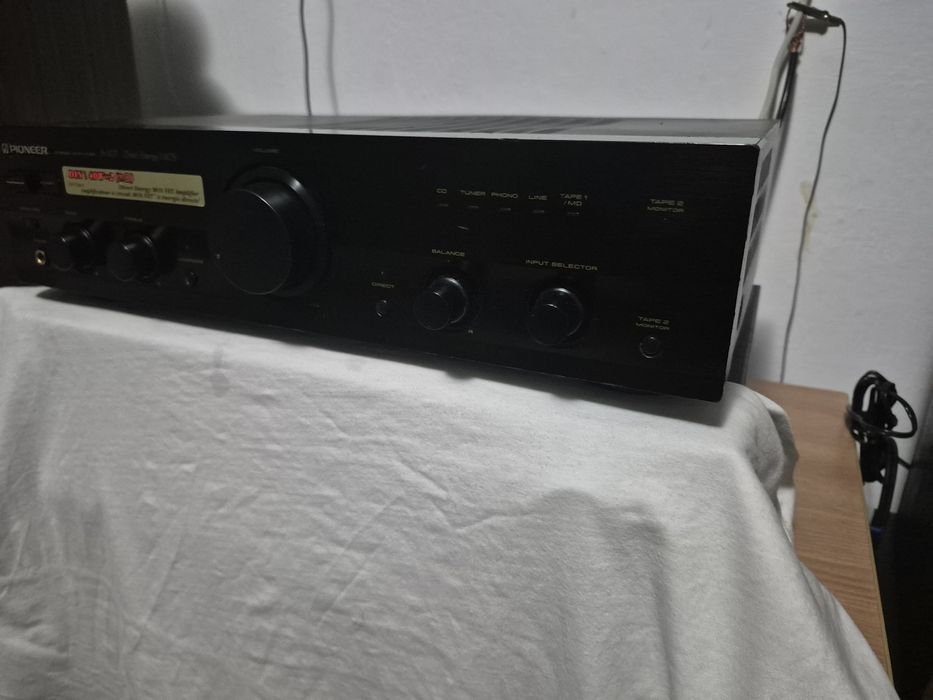 Amplificator , statie Pioneer