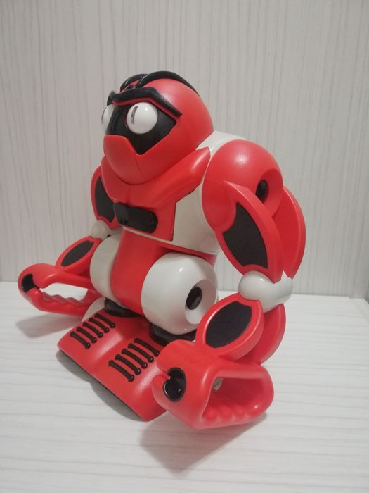 BOOMBOT Интерактивен робот 1000