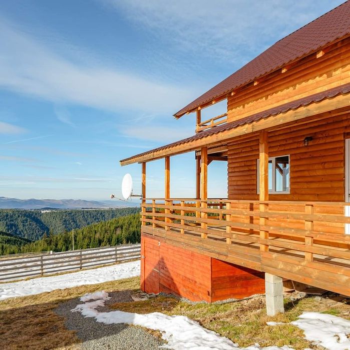 Cabana de inchiriat in Marisel!!