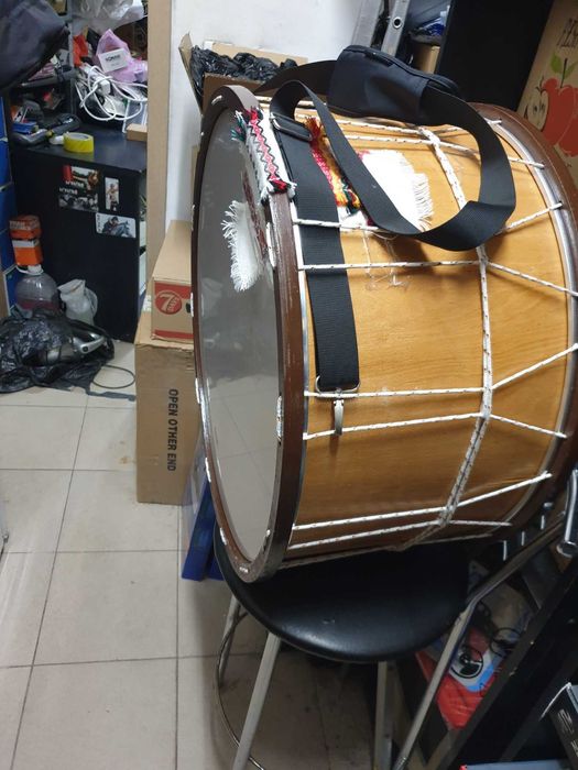 Продавам нов тъпан 22" с калъф шит за него