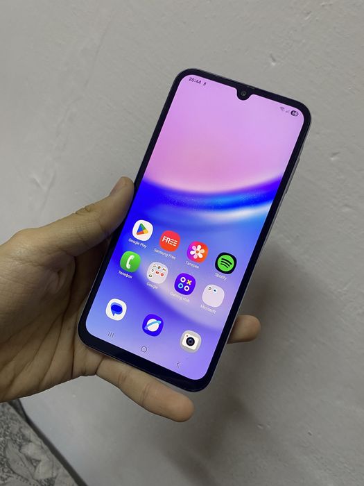 Продам Samsung A15