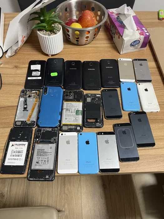 vand lot 100 telefoane dezmembrate