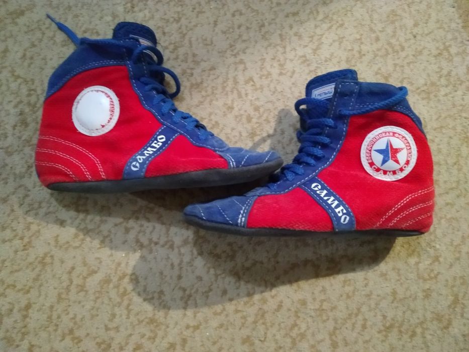 Продам борцовский для самбо