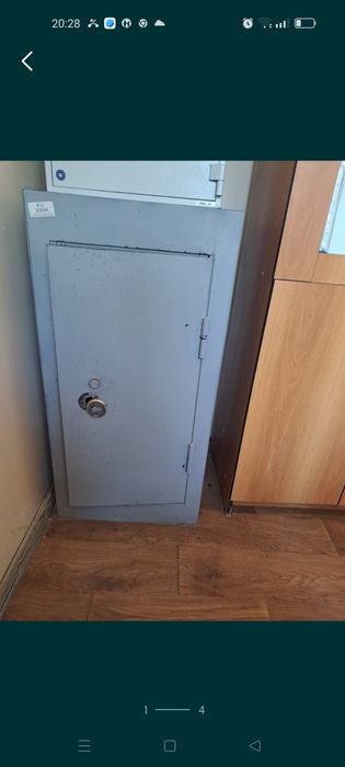 Продам сейф разного размера