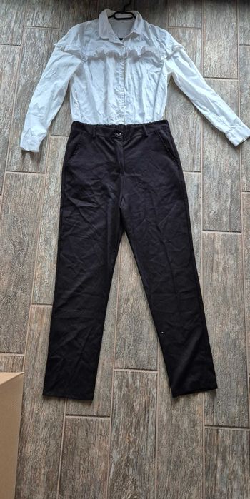 Pantaloni negri eleganti marimea L