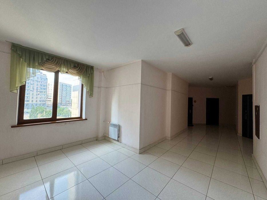 Продаётся 2-комнатная Парк Резидентс