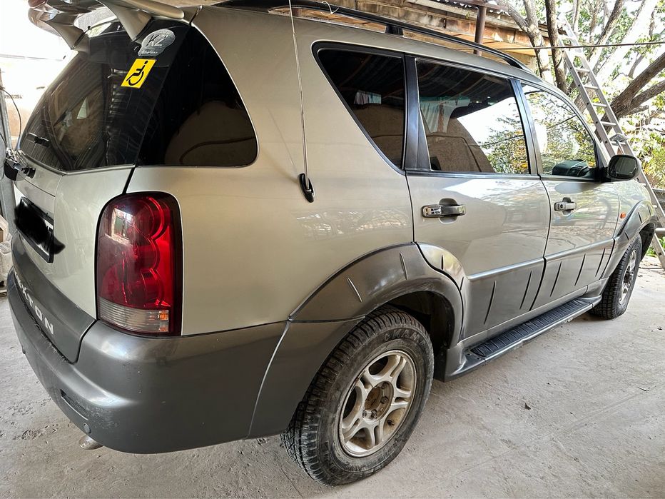 Продается SsanYong Rexton, 2002