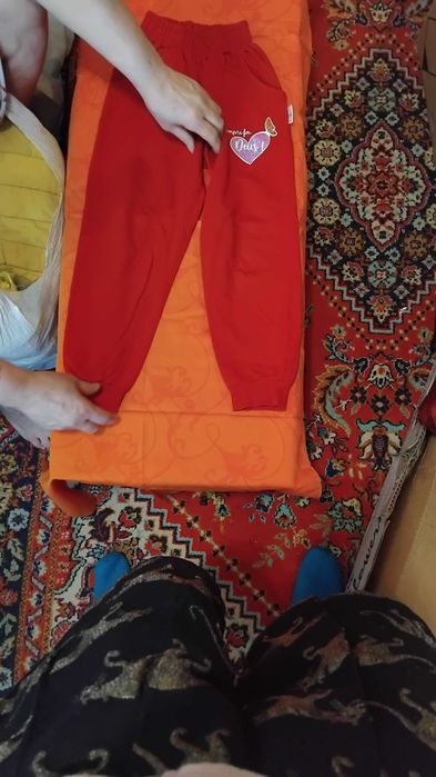 Штанишки для девочки 5-6 лет