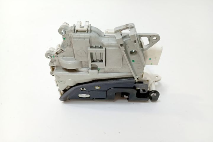 Broasca usa stanga fata 8J2837015C Audi A4 B8/8K