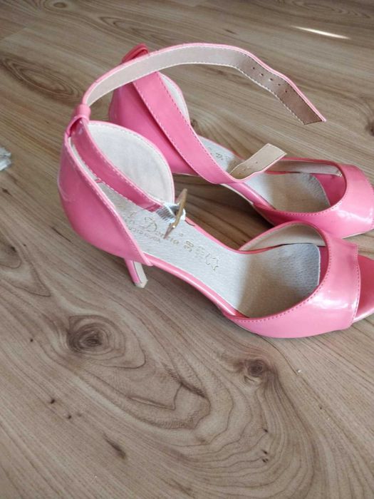 sandale dama piele naturala nr.38