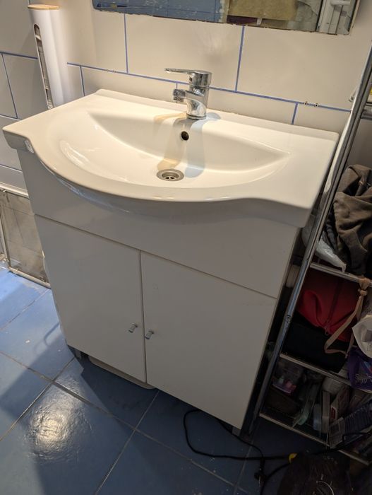 Baza cu lavoar, baterie si oglinda