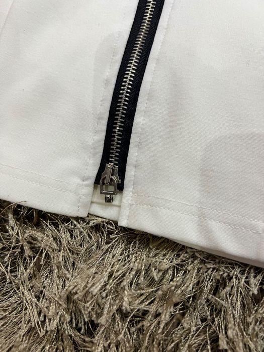 Бяла рокля-Alessa